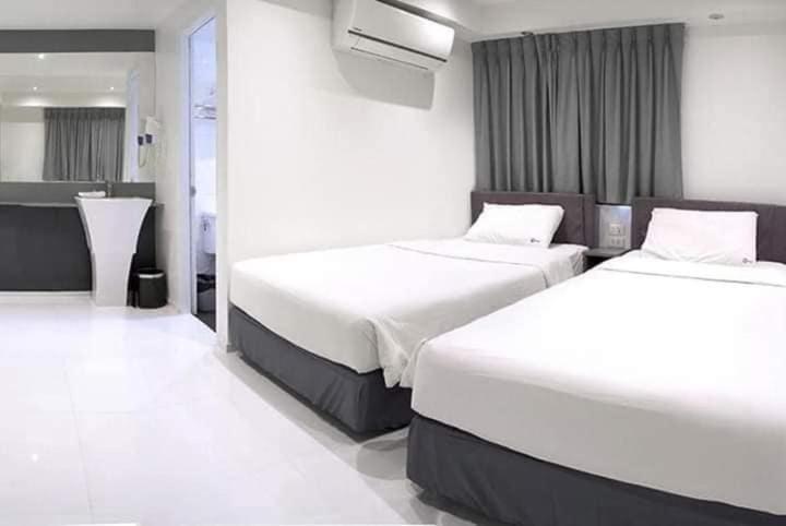 בנגקוק My Hotel Pratunam מראה חיצוני תמונה